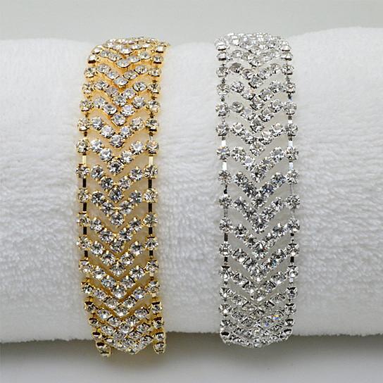 Size: Silver - Brocade Bracelet Crystal Chevron Design In Vintage Look
